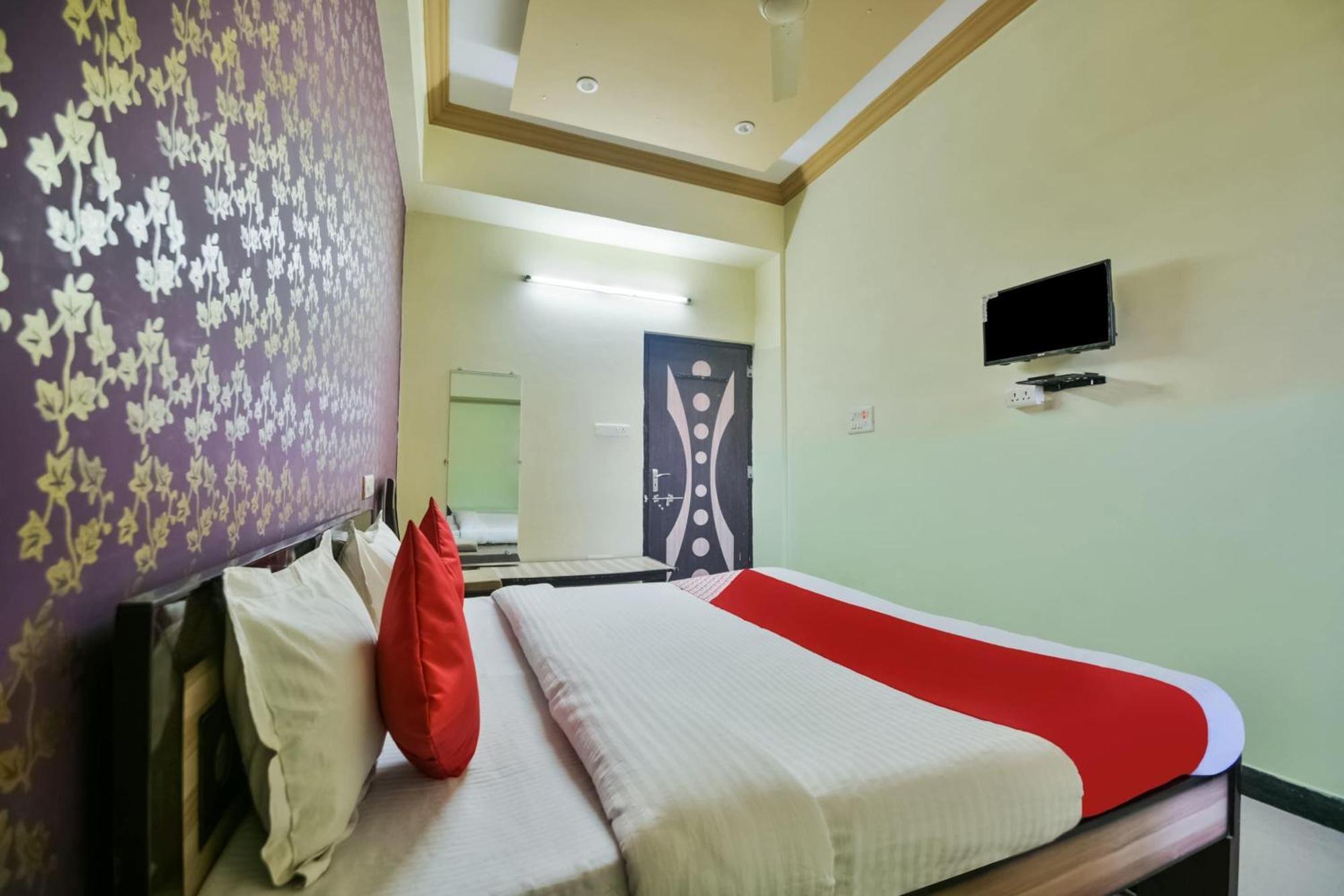 Hotel O Kalika Resort Lakāwās 外观 照片